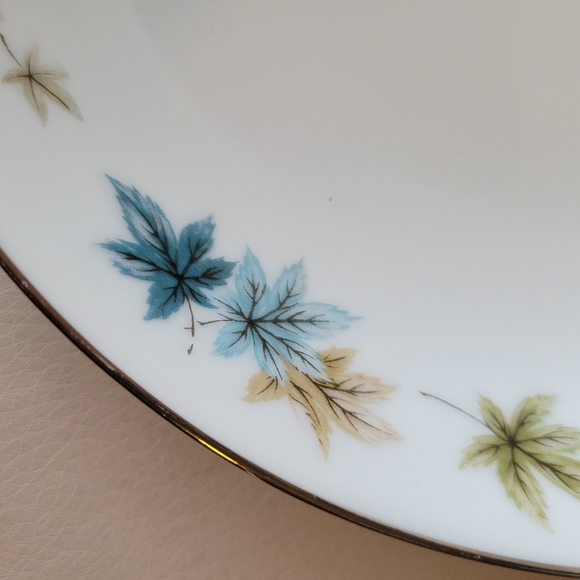 Vintage Grant Crest Four Seasons Bowl ~ MCM ~ Pretty Blue & Tan Leaf Pattern - Picture 5 of 9